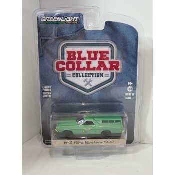 Greenlight 1:64 Ford Ranchero 500 1972 with Camper Shell Quaker State